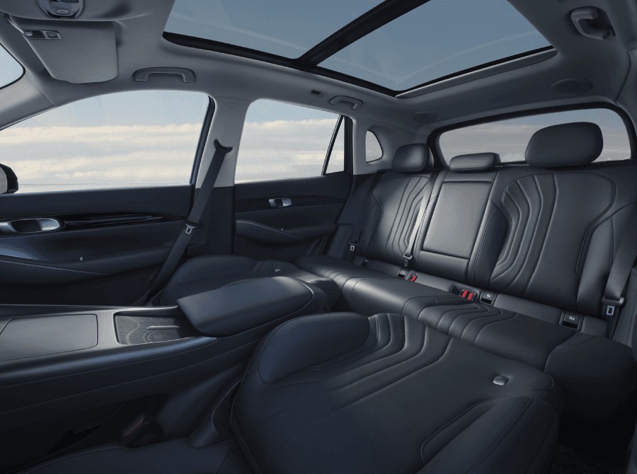 TRANSFORM YOUR SPACE: FOLD-FLAT FRONT SEATS