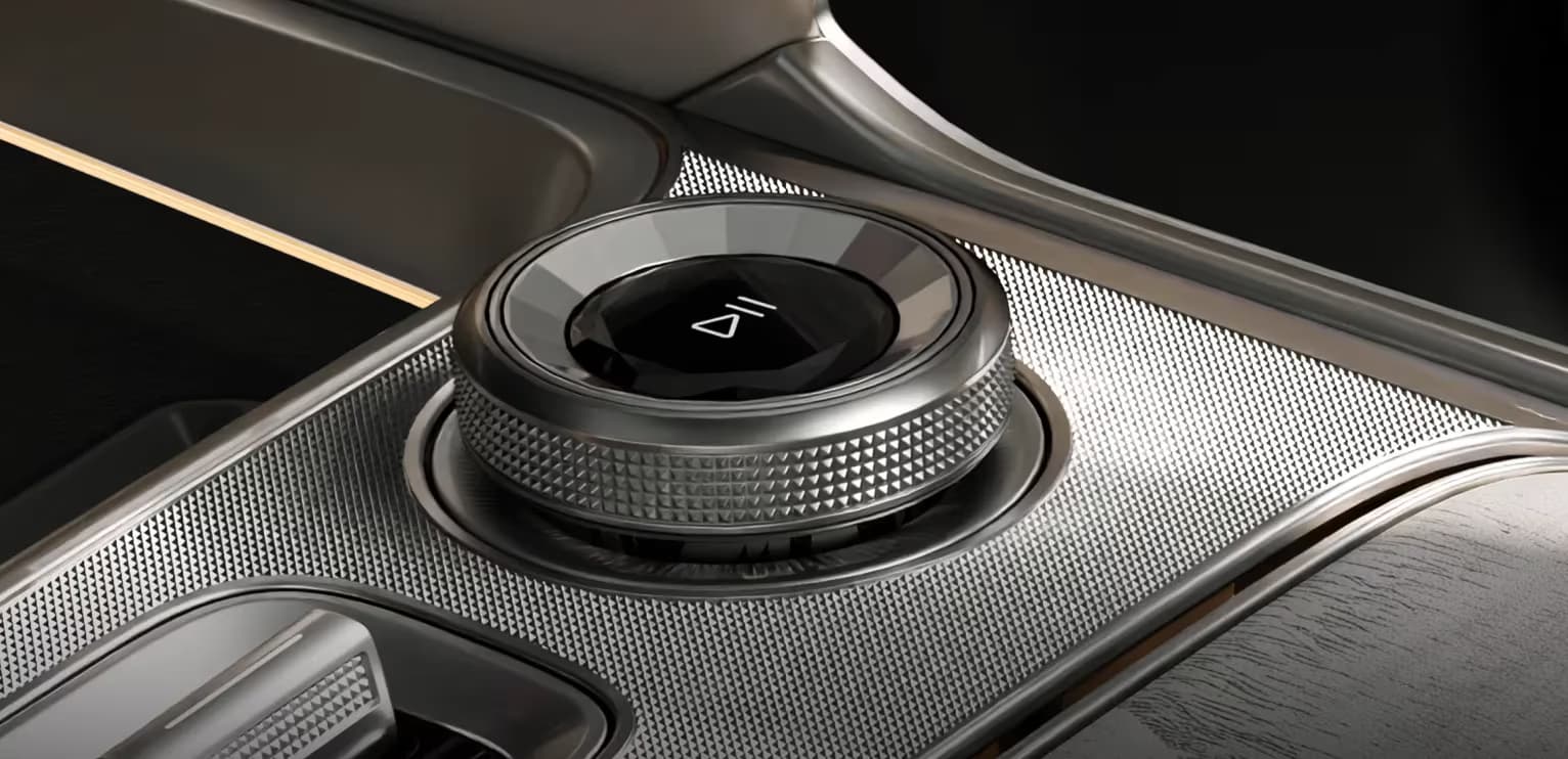 Crystal-like textured button